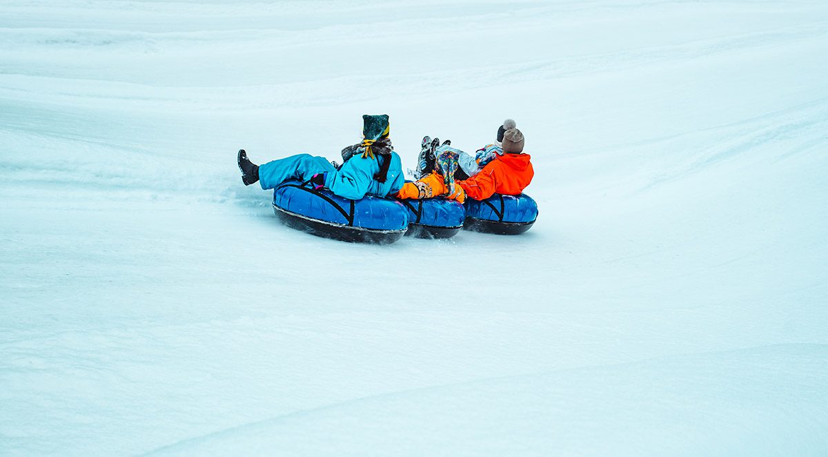 How to Prepare for Your Family Snow Tubing Trip
